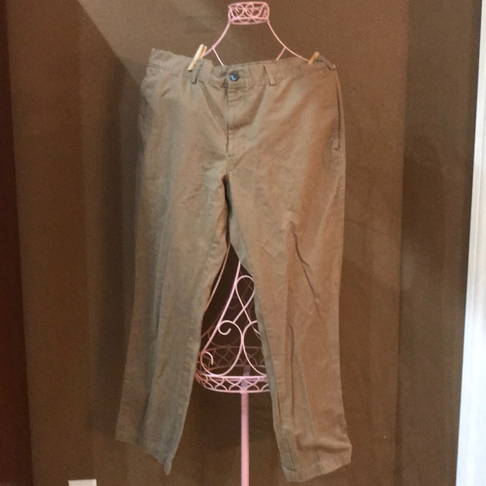 Haggar Men’s Khaki Pants